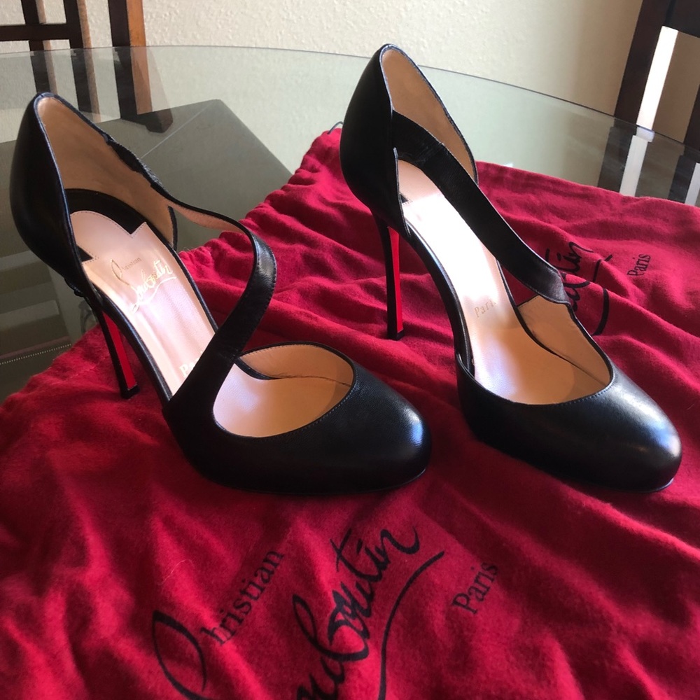 Christian Louboutin Pumps 38